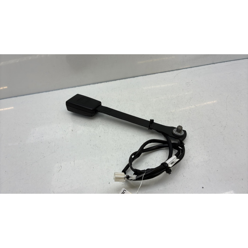 Attache ceinture avant gauche NISSAN JUKE 1 Photo n°6