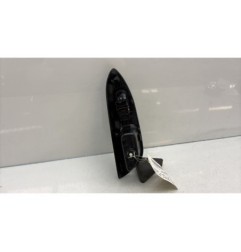 Interrupteur de leve vitre arriere gauche NISSAN JUKE 1