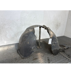 Pare boue avant gauche PEUGEOT 208 1