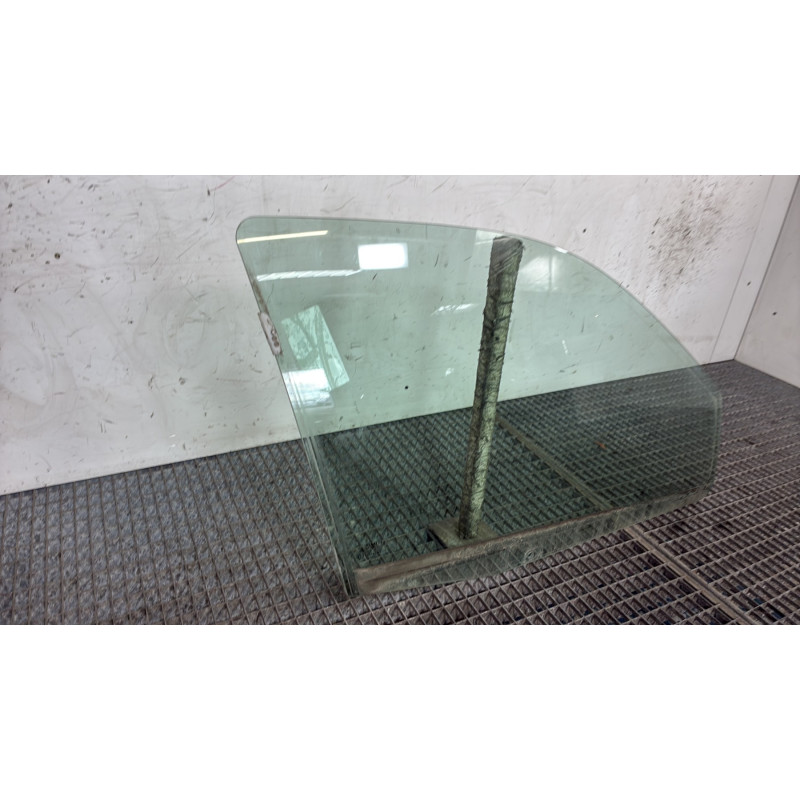 Vitre avant droit RENAULT CLIO 2 Photo n°3