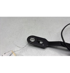 Attache ceinture avant droit PEUGEOT 207
