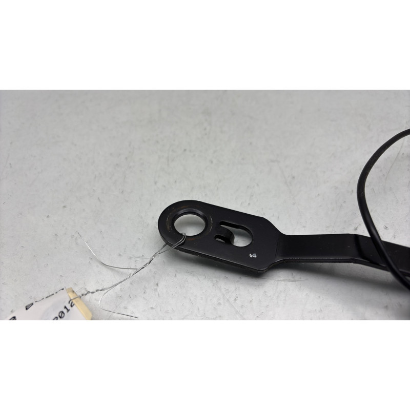 Attache ceinture avant droit PEUGEOT 207 Photo n°2