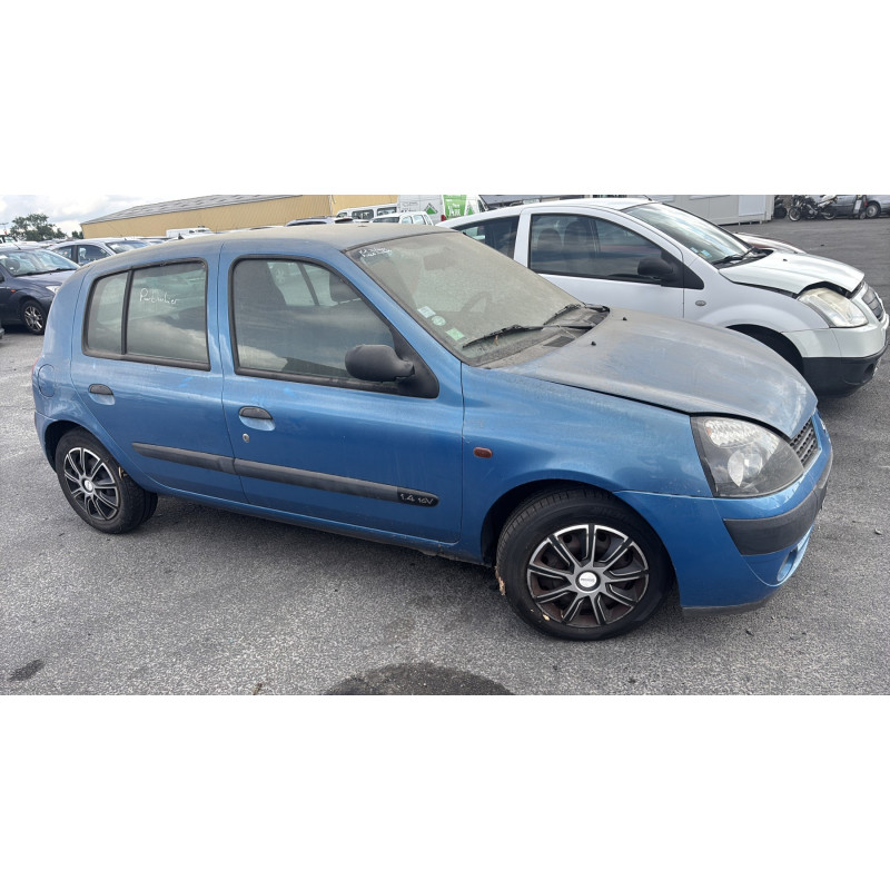 Feu arriere principal droit (feux) RENAULT CLIO 2 Photo n°20