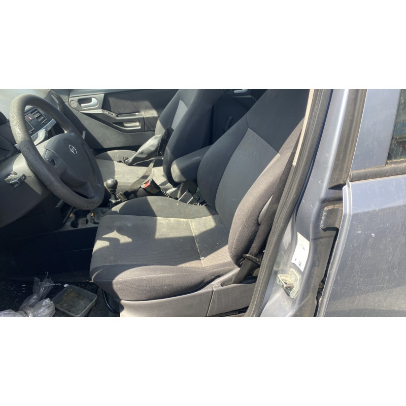 Feu arriere principal gauche (feux) OPEL MERIVA A Photo n°25
