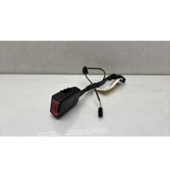 Attache ceinture avant droit VOLKSWAGEN JETTA 3
