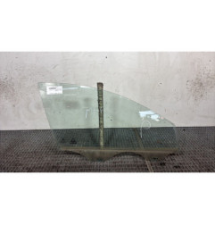 Vitre avant droit KIA CEE-D 1 Photo n°1