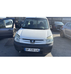 Vitre avant gauche PEUGEOT PARTNER 1