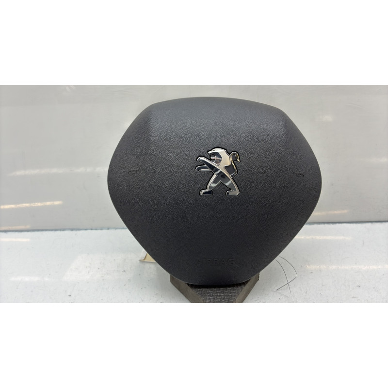 Air bag conducteur PEUGEOT 108 Photo n°1