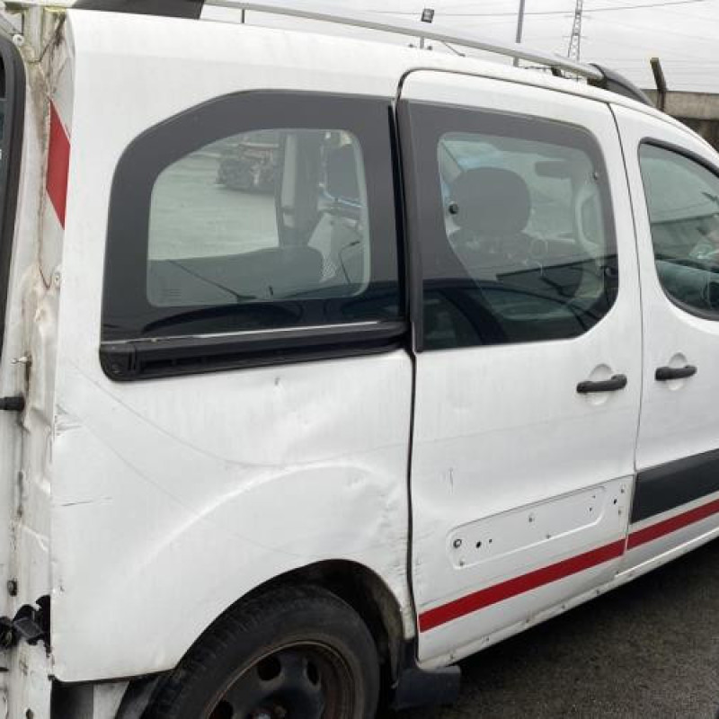 Pompe de direction CITROEN BERLINGO 2 Photo n°11