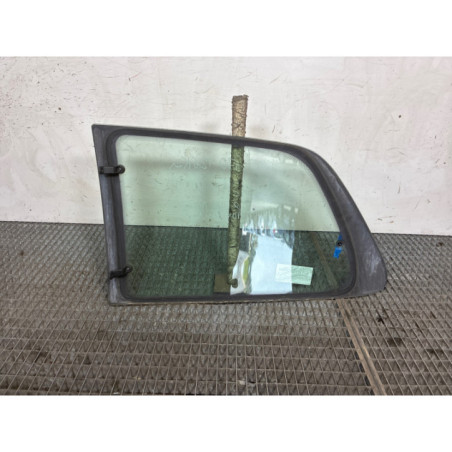 Custode arriere droit CITROEN SAXO