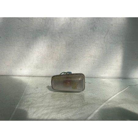 Repetiteur clignotant avant droit  (Feux) CITROEN SAXO Photo n°1