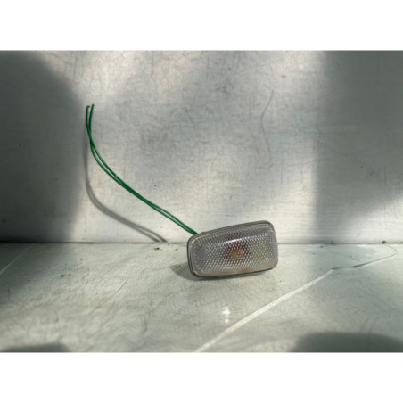 Repetiteur clignotant avant gauche (Feux) CITROEN SAXO Photo n°1