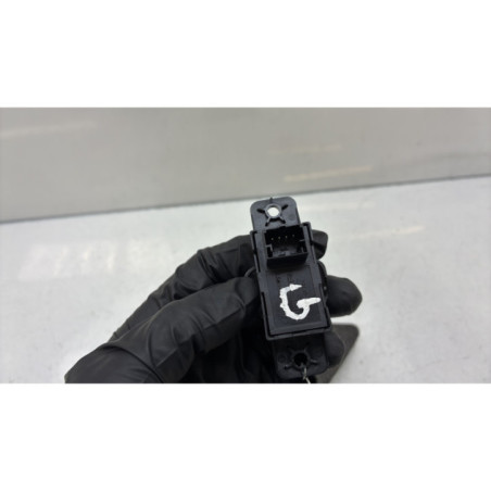 Interrupteur de leve vitre avant gauche FIAT 500 2