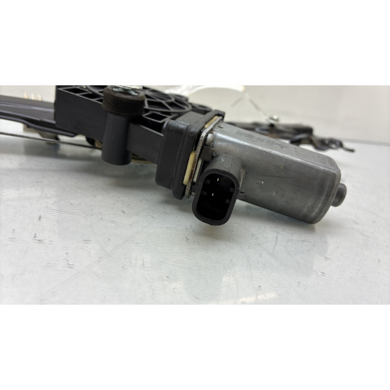 Leve vitre electrique avant gauche FIAT 500 2 Photo n°5