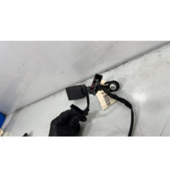 Attache ceinture avant gauche LANCIA DELTA 3