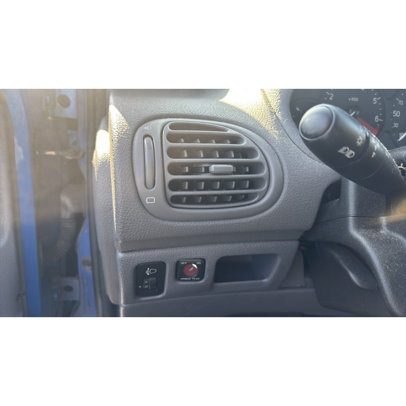 Bouchon de carburant PEUGEOT 206 Photo n°17