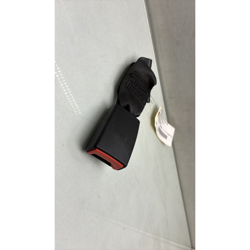 Attache ceinture arriere droit FIAT 500 2 Photo n°1