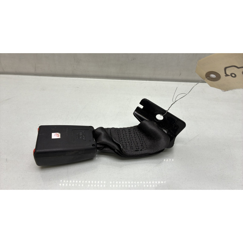Attache ceinture arriere droit FIAT 500 2 Photo n°2