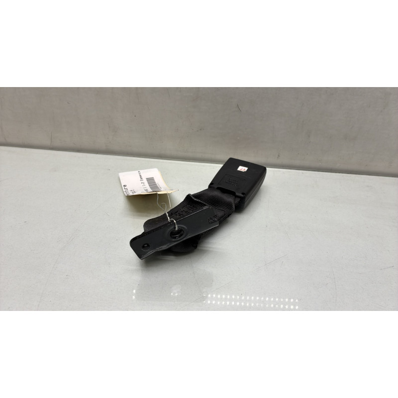 Attache ceinture arriere droit FIAT 500 2 Photo n°3