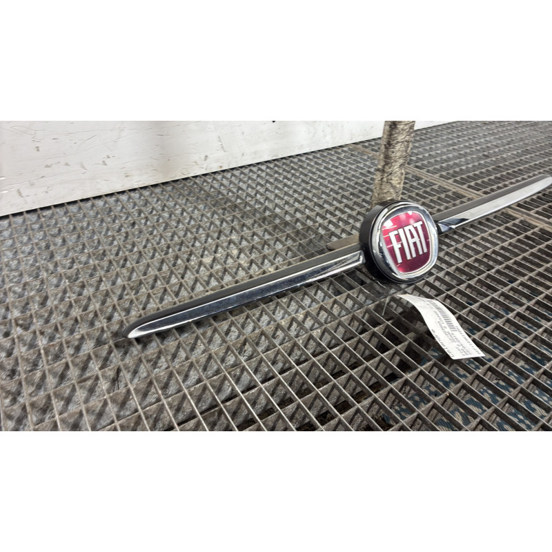 Calandre FIAT 500 2 Photo n°2