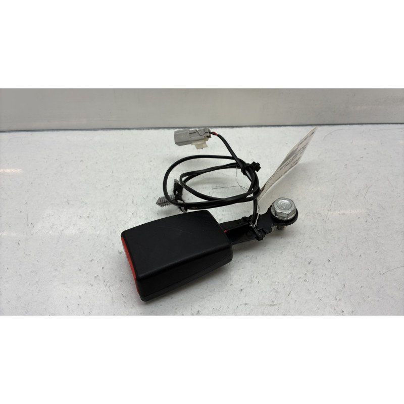 Attache ceinture avant droit FIAT 500 2 Photo n°1