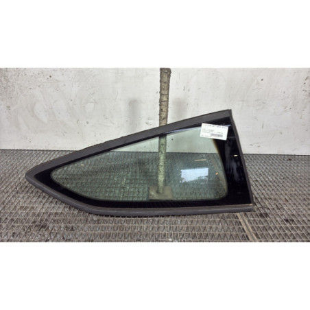 Custode arriere droit FORD FIESTA 7 Photo n°1