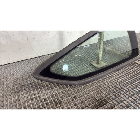 Custode arriere droit FORD FIESTA 7