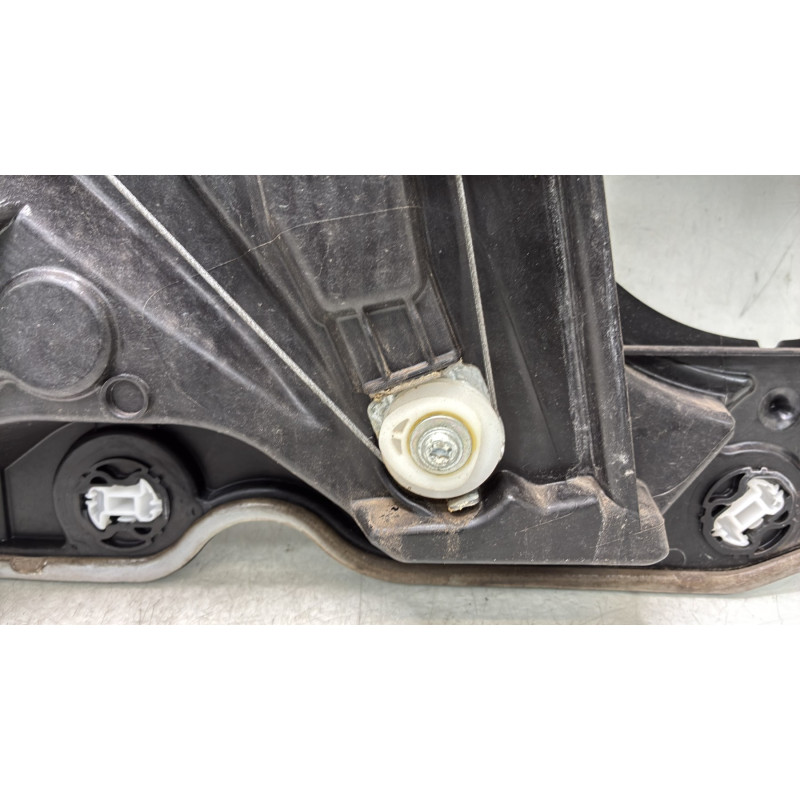 Leve vitre electrique avant droit FORD FIESTA 7 Photo n°7