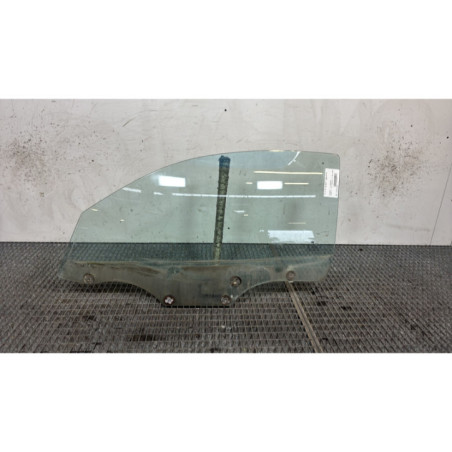 Vitre avant gauche HYUNDAI COUPE 1 Photo n°1