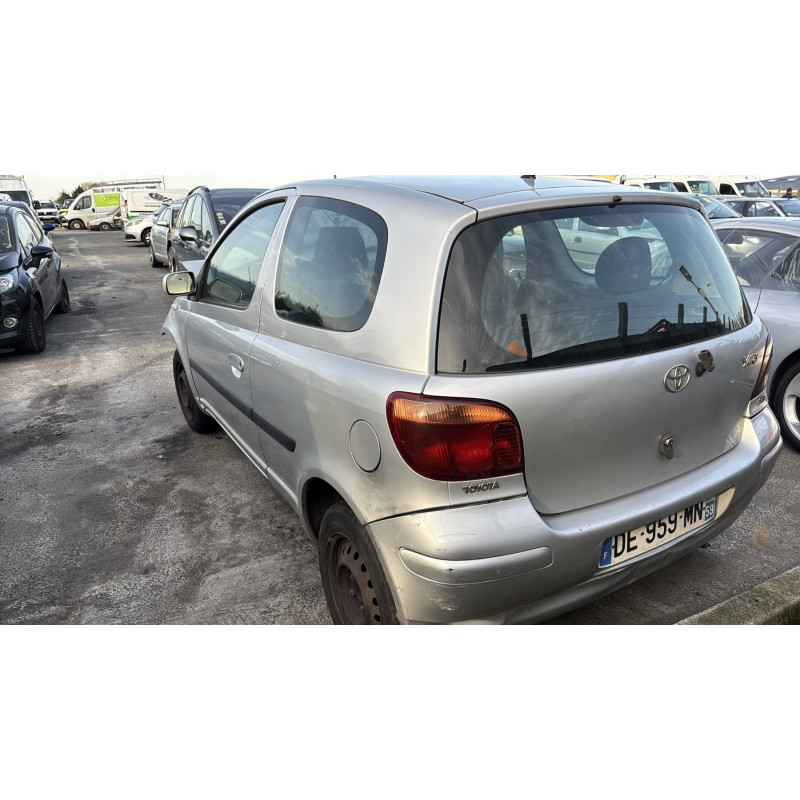 Feu arriere principal droit (feux) TOYOTA YARIS 1 Photo n°7