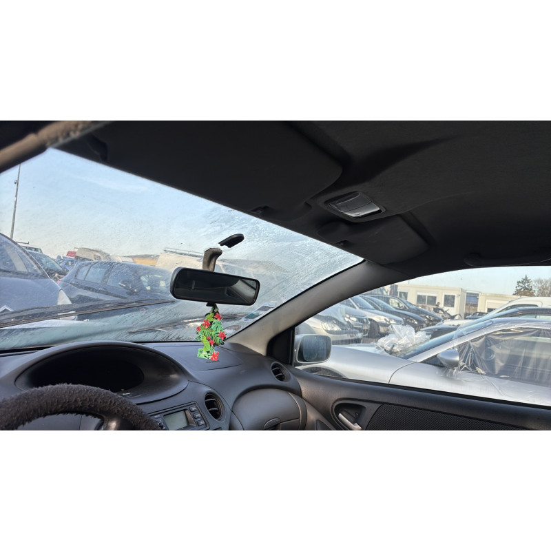 Feu arriere principal droit (feux) TOYOTA YARIS 1 Photo n°18