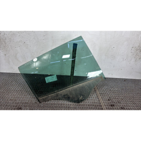 Vitre arriere droit RENAULT MEGANE 4 Photo n°1