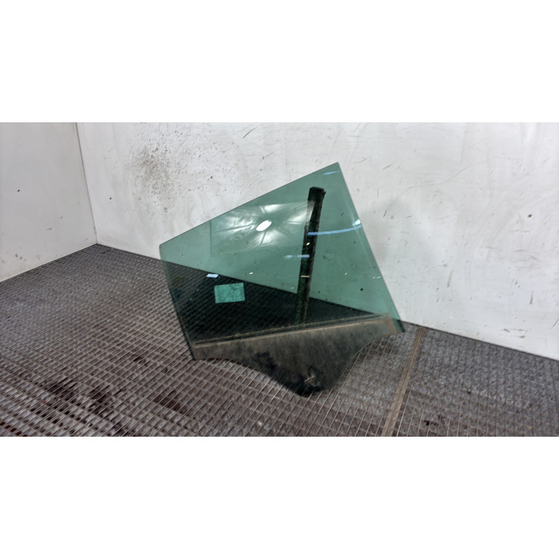 Vitre arriere droit RENAULT MEGANE 4 Photo n°3