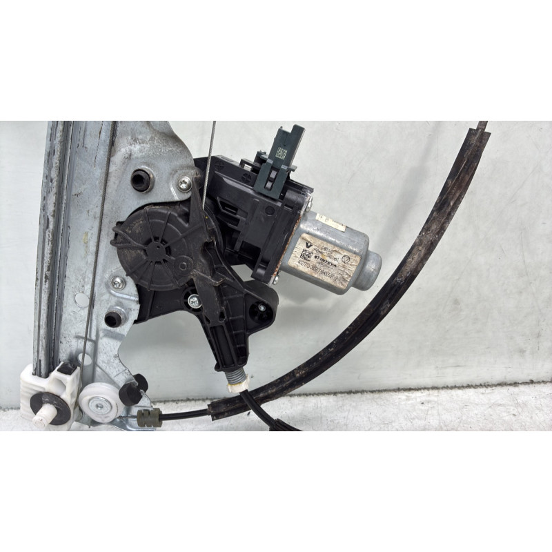 Leve vitre electrique avant droit RENAULT MEGANE 4 Photo n°6