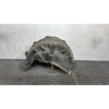 Pare boue arriere gauche RENAULT MEGANE 4 Photo n°1