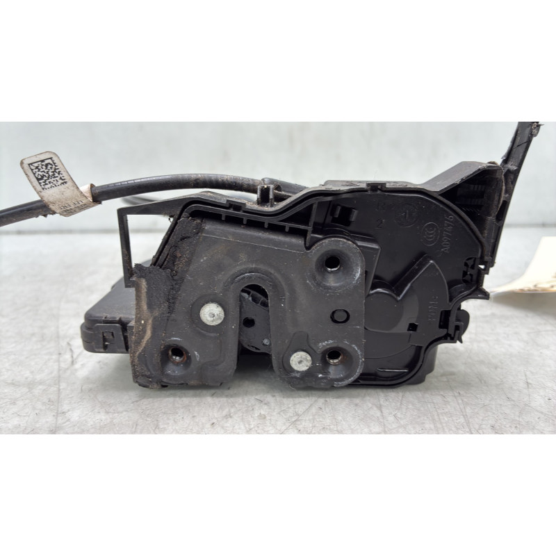 Serrure avant droit RENAULT MEGANE 4 Photo n°4