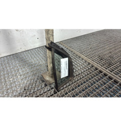 Custode avant droit (porte) TOYOTA YARIS 2