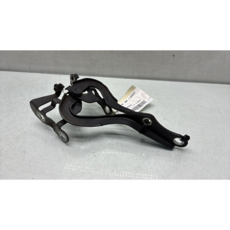 Charniere de capot TOYOTA YARIS 2