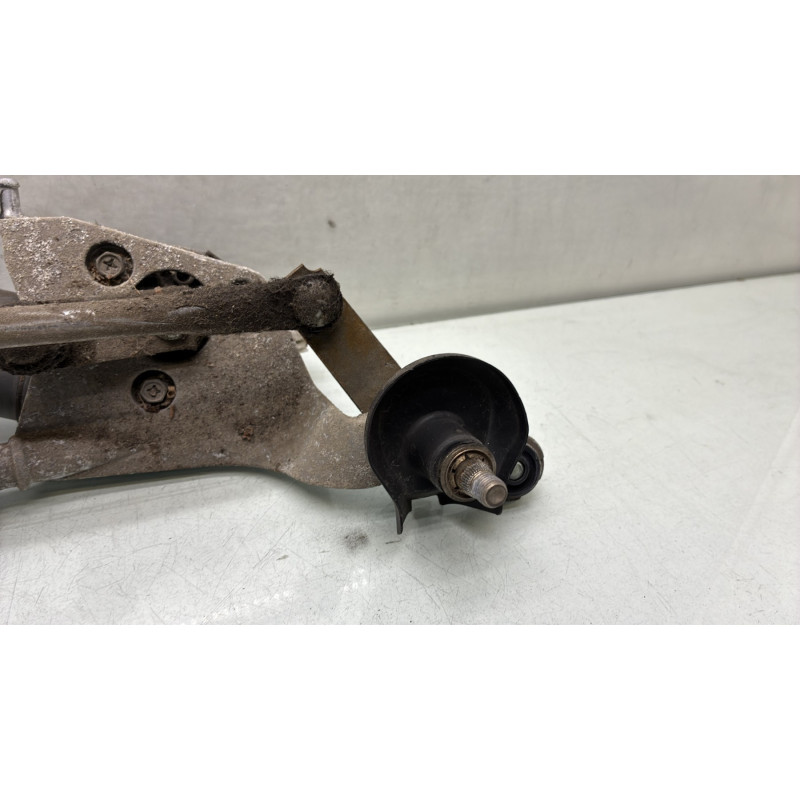 Moteur essuie glace avant TOYOTA YARIS 2 Photo n°3