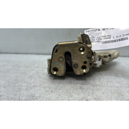 Serrure arriere droit NISSAN ALMERA TINO