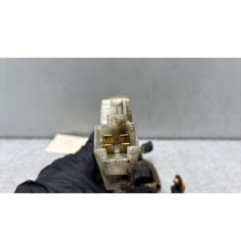 Serrure avant gauche NISSAN ALMERA TINO