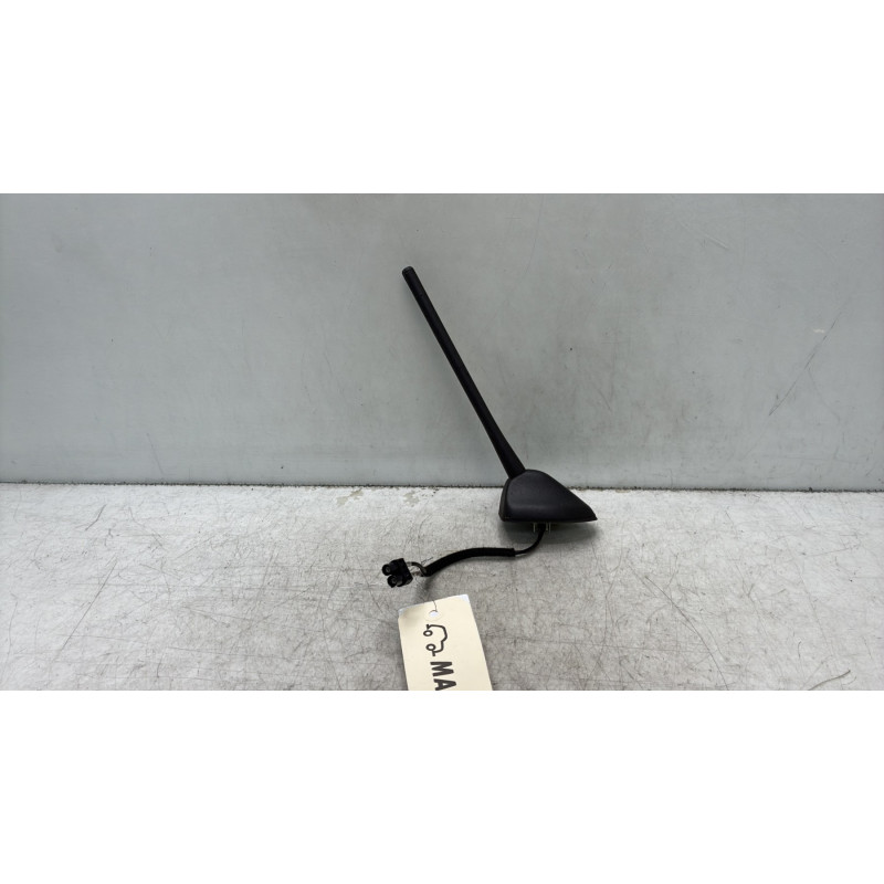 Antenne FORD FIESTA 7 Photo n°1