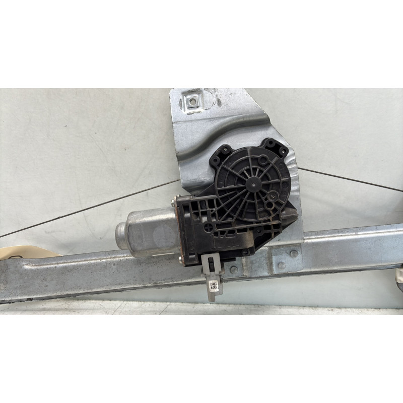Leve vitre electrique avant droit PEUGEOT PARTNER 2 Photo n°3