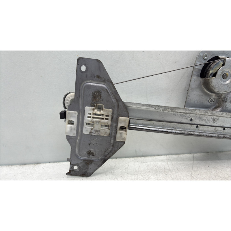 Leve vitre electrique avant droit PEUGEOT PARTNER 2 Photo n°7