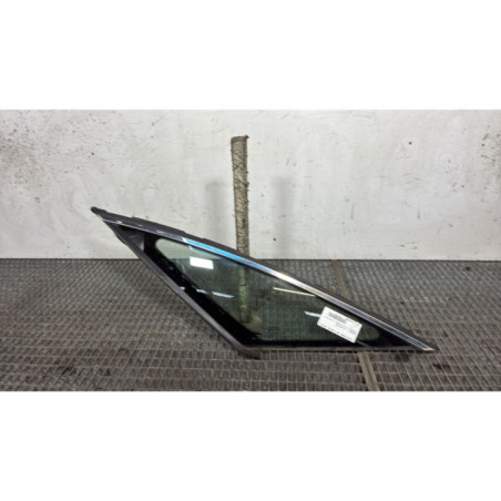 Custode arriere droit RENAULT SCENIC 4 Photo n°1