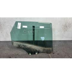 Vitre arriere droit RENAULT SCENIC 4 Photo n°1