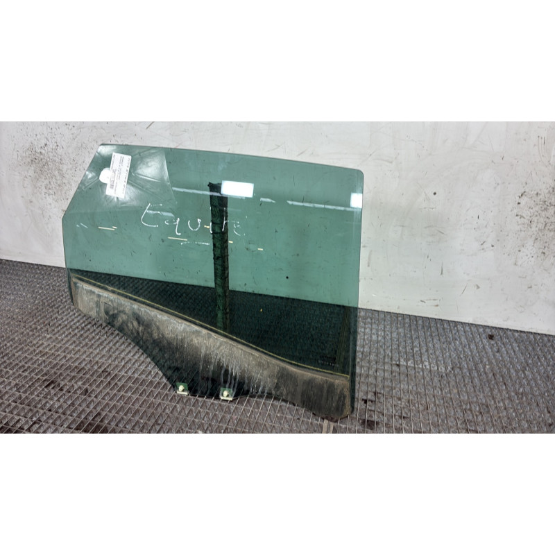 Vitre arriere droit RENAULT SCENIC 4 Photo n°3