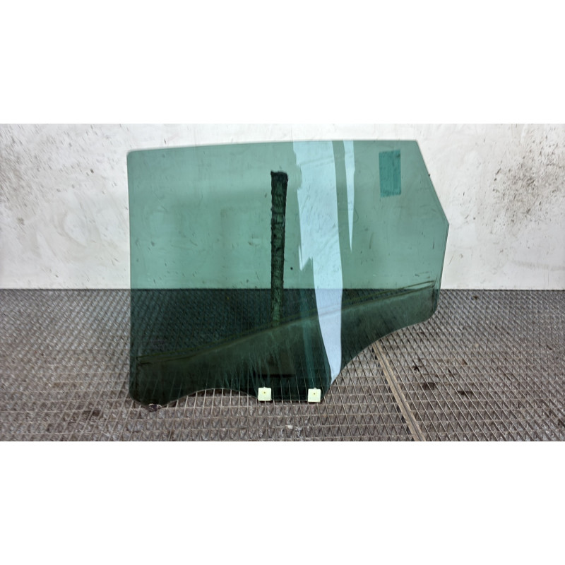 Vitre arriere droit RENAULT SCENIC 4 Photo n°4
