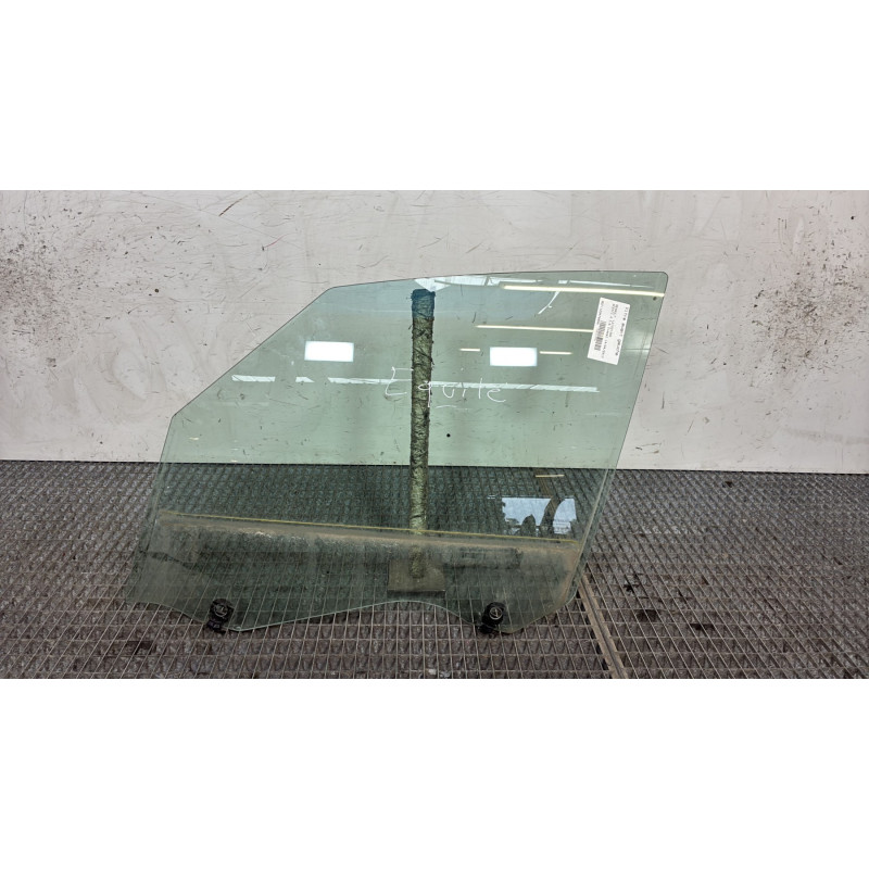 Vitre avant gauche RENAULT SCENIC 4 Photo n°1