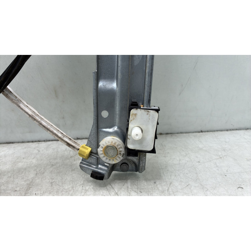 Leve vitre electrique avant gauche RENAULT SCENIC 4 Photo n°9